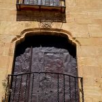 Balcón del oratorio de la Plaza del Solá. Casa Bosque.